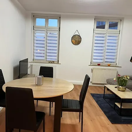 Lägenhet 2 *